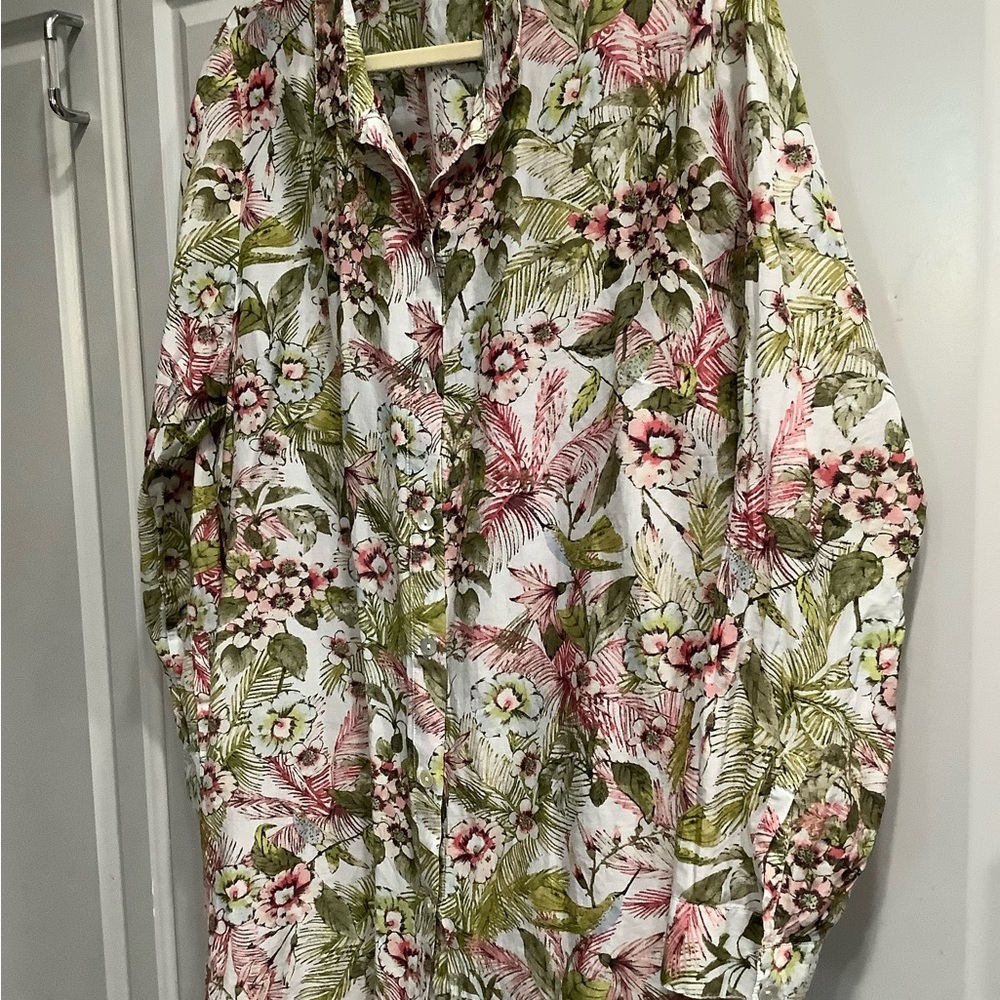 J. Jill Silk Blend Hummingbird Tropical Floral Button Down Blouse Sz L - Picture 4 of 12